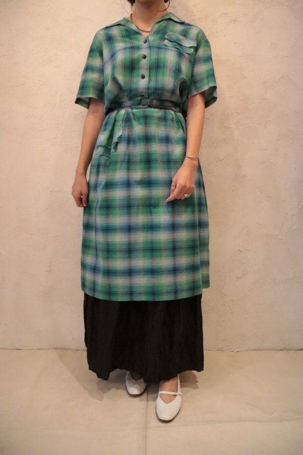 画像1: 50〜60年代グリーン×ライトグリーン×ネイビーチェック柄ハーフボタンベルト付きシャツ型半袖ドレス