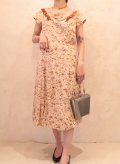 50〜60年代ペイント風羽根柄ベロアリボン付きボートネック半袖ドレス
