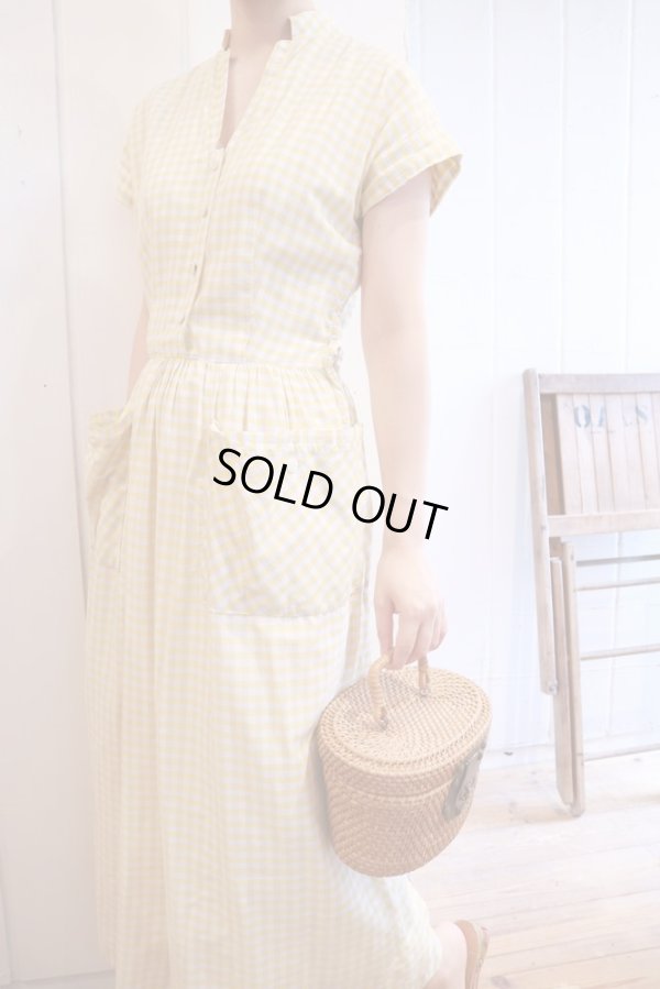 画像1: 50〜60年代レモンイエロー×ホワイトギンガムチェック柄ハーフボタンポケット付き半袖ドレス