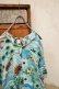画像2: 50〜60年代ライトブルー×ブラウンヤシの木＆フラダンサー柄胸ポケット付き古銭ボタン開襟半袖アロハシャツ (2)