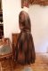 画像7: 50〜60年代ブラウン×ブラックモザイク柄サーキュラースカート半袖ドレス (7)