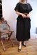 画像3: 50〜60年代ブラック花柄刺繍ポケット付きラウンドネック半袖ドレス (3)