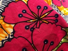 他の写真2: ピンク×オレンジ×ライムグリーン花柄ハイネック長袖アフリカンバティックドレス
