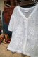 画像2: ホワイト花束刺繍クロシェットレース半袖カーディガン (2)
