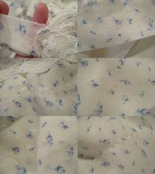 他の写真2: 70年代ホワイト×サックスブルー花柄ウエストリボンキャミソールロングドレス
