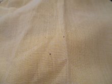 他の写真2: クリーム×カラフル刺繍前開きウッドボタンポケット付き開襟半袖シャツ