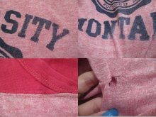 他の写真3: ピンク×ネイビーカレッジプリント染み込みクルーネック半袖フットボールTシャツ