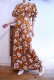 画像6: 70年代ブラウン×ホワイトリーフ＆花柄フレアスリーブカシュクール半袖ハワイアンロングドレス