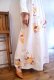 画像6: 70年代ホワイト×イエロー×ブラウン花柄ワッペンポケット付きフリルスタンドカラーフレアスリーブ長袖ロングドレス