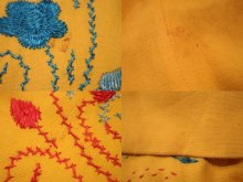 他の写真3: 60〜70年代イエロー×カラフル花シルク刺繍フリンジ付き長袖メキシカンドレス