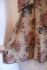 画像9: 70年代ベージュ×ネイビー×レッド花柄ハーフボタンポケット付き開襟フレアスリーブ長袖ドレス