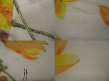 他の写真1: 60〜70年代ホワイト×オレンジ×イエロー花柄ラウンドネックシースルースリーブ長袖ドレス