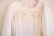 画像8: 60〜70年代ホワイト無地アイレットレースリボン付きスクエアネックワイドスリーブ五分袖ドレス