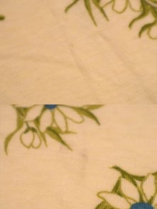 他の写真2: レモンイエロー×ブルー花柄クルーネック長袖サーマルトップ