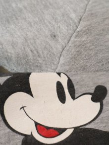 他の写真1: made in USA ”Disney”グレー×ブラック×レッドミッキープリントクルーネック長袖スウェット