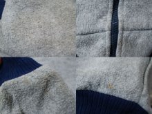他の写真2: ”Patagonia”ライトグレー無地ポケット付きハイネック長袖フリースジャケット