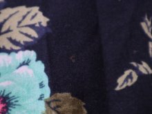 他の写真1: ブラック×ミントグリーン×ピンク花柄サテン＆ベロアテープ付きチロルスカート