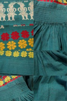 他の写真2: 50年代ターコイズグリーン×イエロー×レッド刺繡プリントフロントポケット付きスカート