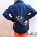 ”Levi's 66086”インディゴブルー太陽＆海＆ヤシの木刺繡胸ポケット付き長袖デニムシャツジャケット