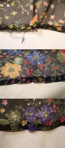 他の写真2: 70年代ブラック×グリーン×カラフル花柄シースルースカート