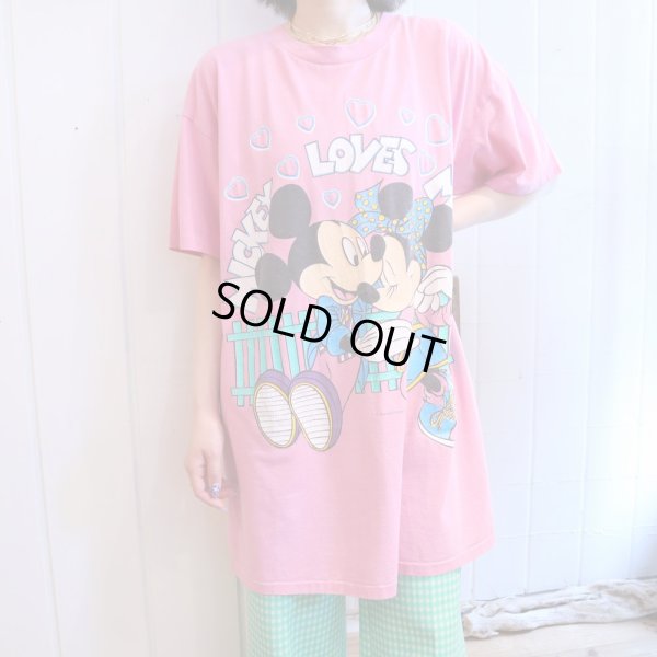 画像2: made in USA ピンク×カラフルミッキーマウス＆ミニーマウスプリントクルーネック半袖Tシャツ