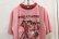 画像9: ピンクレッド×レッド×ブラック人＆英字ロゴプリントクルーネック半袖リンガーTシャツ