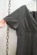 画像10: ブラック×ホワイトチェックカシュクール半袖ドレス