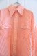 画像12: ”Levi's"ホワイト×オレンジギンガムチェック襟＆胸ポケット付き長袖シャツ (12)