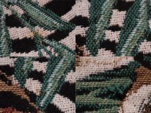 他の写真2: ライトブラウン×グリーンアニマル柄コンチョボタンポケット付き開襟長袖ゴブランジャケット