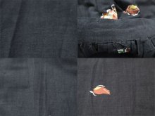 他の写真3: 50〜60年代ブラック×イエロー×ブラウン花＆リーフ柄フリルデザインスカート