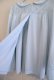 画像10: 60年代サックスブルーレース＆花飾り付き丸襟七分袖ベッドジャケット
