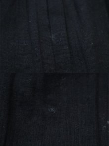 他の写真1: ブラック×レッド×カラフルエスニック刺繍スクエアネック長袖チュニック