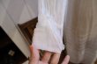 画像15: ”antique”ホワイト花刺繍スカラップレース襟付き長袖シースルードレス (15)