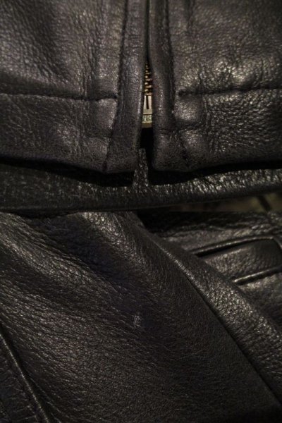 画像3: ブラック胸ポケット＆襟付きジップアップレザーベスト