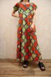 画像2: オレンジレッド×ライムグリーン×ネイビーなみなみ柄ラウンドネック半袖アフリカンバティックドレス (2)