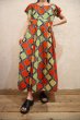 画像1: オレンジレッド×ライムグリーン×ネイビーなみなみ柄ラウンドネック半袖アフリカンバティックドレス (1)