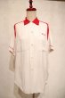 画像14: 50〜60年代ホワイト×レッドチェーン刺繍胸ポケット付き半袖ボーリングシャツ (14)