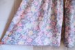 画像10: ▼30％OFF▼　”Laura Ashley”パープル×ピンク×ホワイト花柄ポケット付きクルーネック半袖ドレス (10)