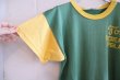 画像7: グリーン×イエローロゴクルーネック半袖Tシャツ (7)