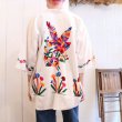 画像1: ホワイト×カラフルキノコ＆お花＆鳥刺繍ポケット付き五分袖プルオーバートップ (1)