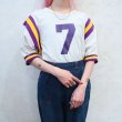 画像3: 60〜70年代”RUSSELL”ホワイト×パープル×イエローナンバリングVネック半袖フットボールTシャツ (3)