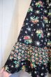 画像9: ブラック×カラフル花柄ロングスカート (9)