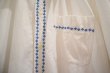 画像11: antique ホワイト×ブルー刺繍襟付き長袖ナイティドレス (11)