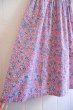 画像14: ピンク×ブルーグリーン×パープル花柄ポケット付きノースリーブドレス (14)
