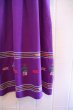 画像17: パープル×イエロー×カラフルグアテマラ刺繍ポケット付きスクエアネック半袖ドレス (17)