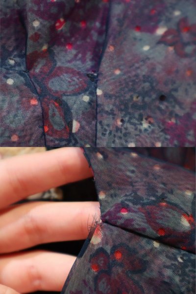 画像1: 50〜60年代 ネイビー×ピンク花柄カシュクール半袖パンチングシースルードレス