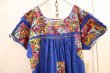 画像9: ブルー×カラフルサンアントニーノ刺繡半袖メキシカンドレス (9)