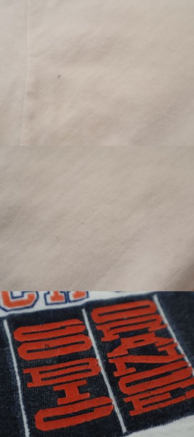 画像1: 70年代”Champion” バータグホワイト×オレンジ×ネイビー英字ロゴプリントクルーネック半袖Tシャツ