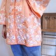 画像9: ペールオレンジ×ホワイトお花フィリピン刺繡スクエアネックベルスリーブ長袖シャツ (9)