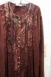 画像13: ブラウン×ダークグリーン刺繍ラウンドネックフロントボタン長袖ドレス (13)